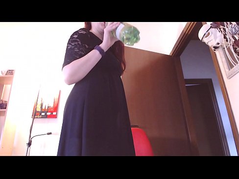 ❤️ Një skllav i nënshtruar që i pëlqejnë brekët e pista dhe të shijshme detyrohet të masturbojë pasi shikon këtë video! Pornografi cilësore në sq.porno-filmy.ru ☑